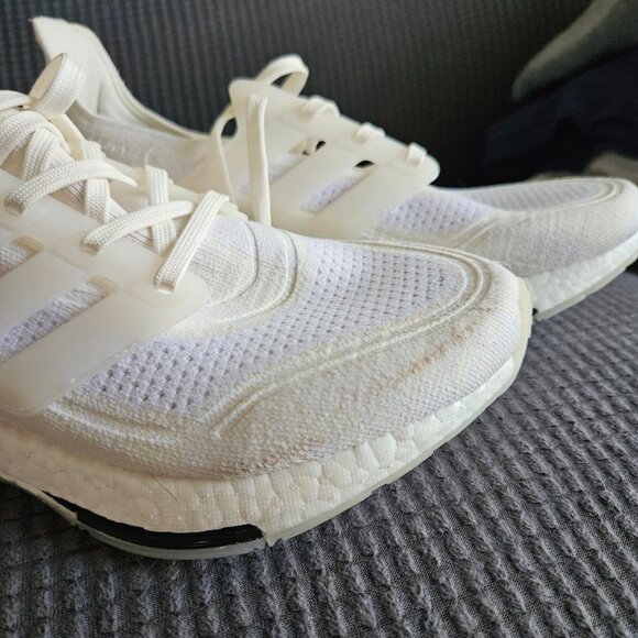 NWOT adidas Women's Ultraboost 21 Running Shoe- size 8- Core White/Cream White - Picture 9 of 9